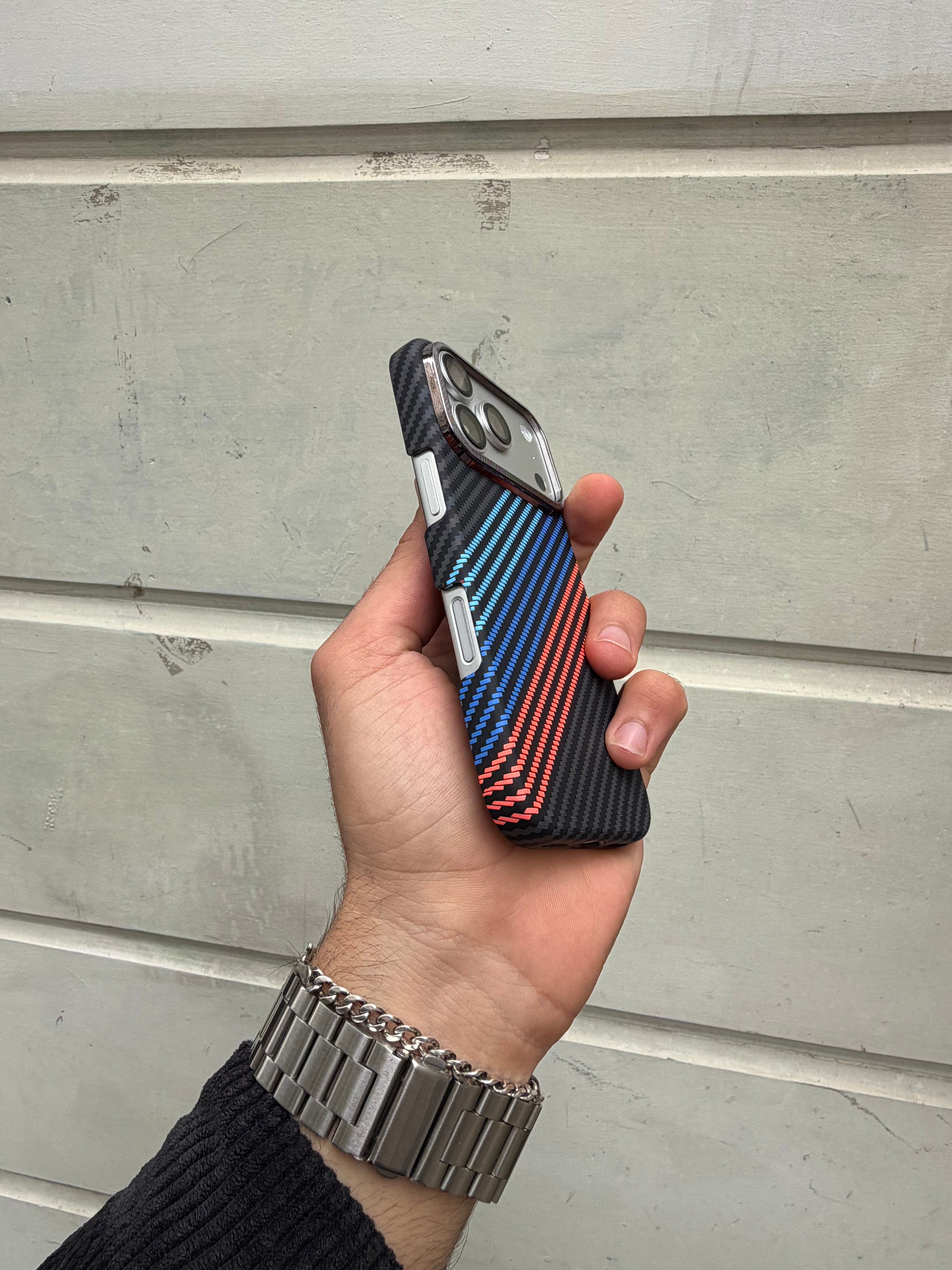 Karbon Magsafe Kılıf Mika Premium