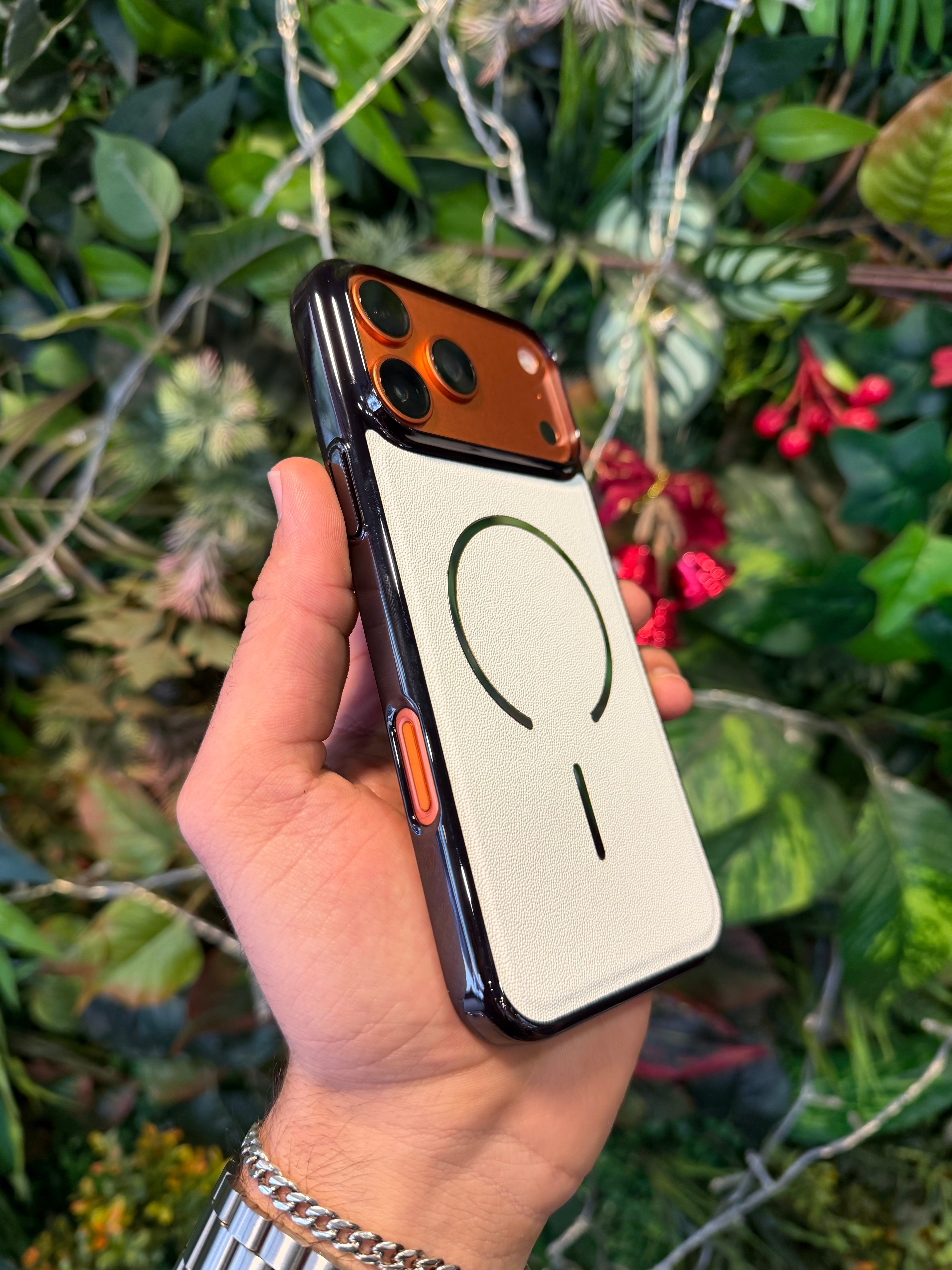 Magsafe Beyaz Kılıf Mika Premium Model