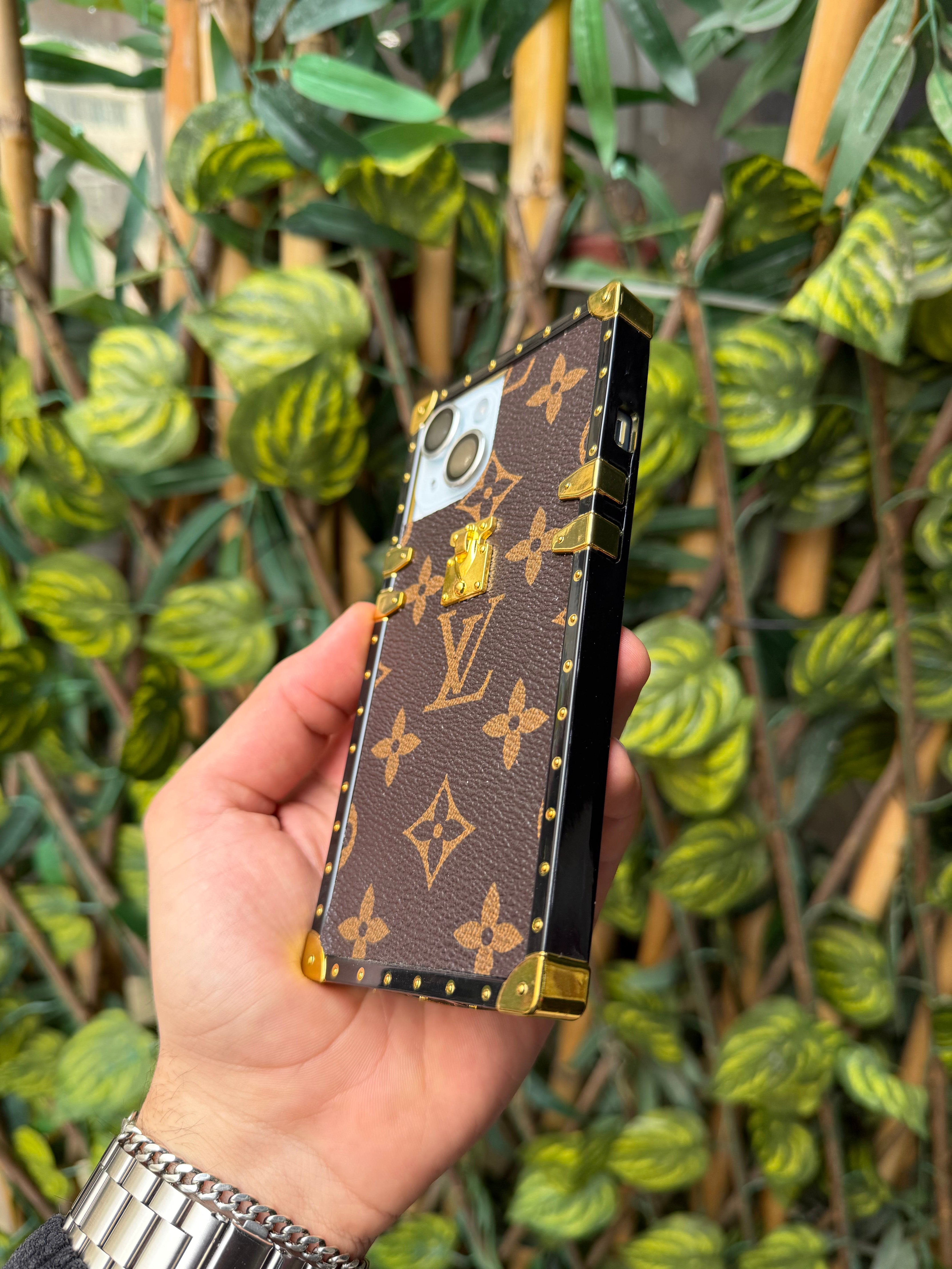 Louis Vuitton Tasarımlı Premium Deri Telefon Kılıfı